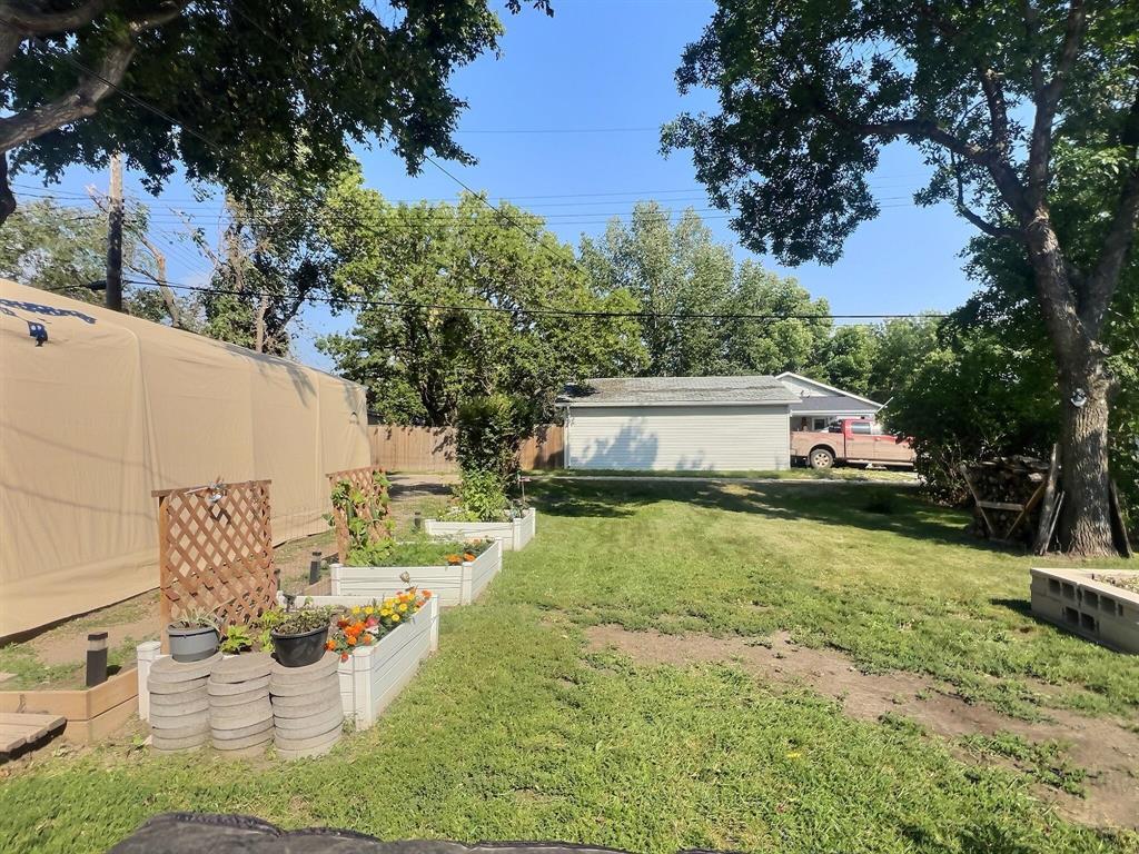 61 First Street N Property Photo 21