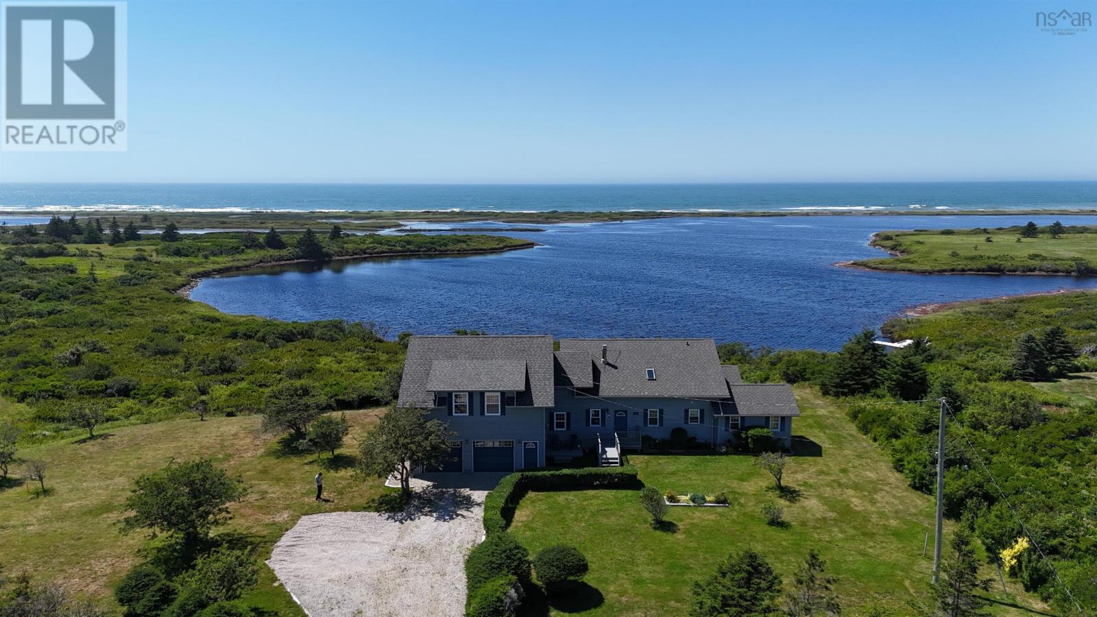 3533 Highway 1 Property Photo 1