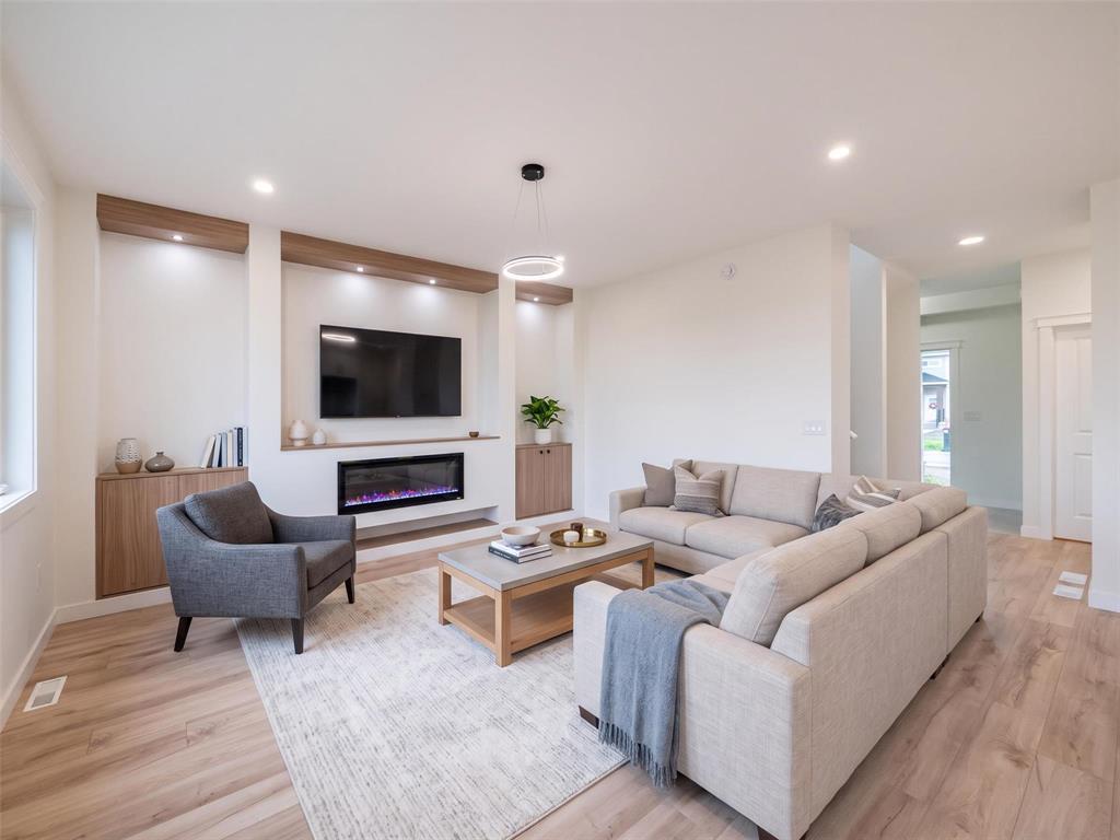 46 Harvest Crescent Property Photo 3