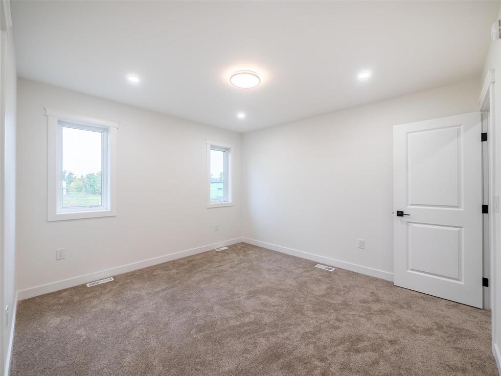 46 Harvest Crescent Property Photo 25
