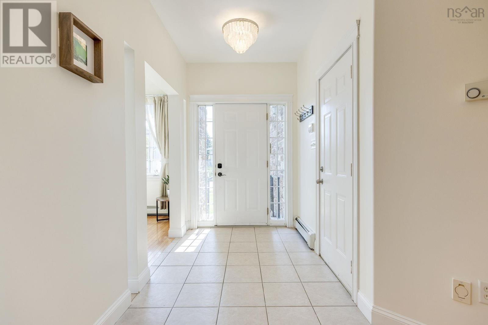 86 Stone Gate Drive Property Photo 3