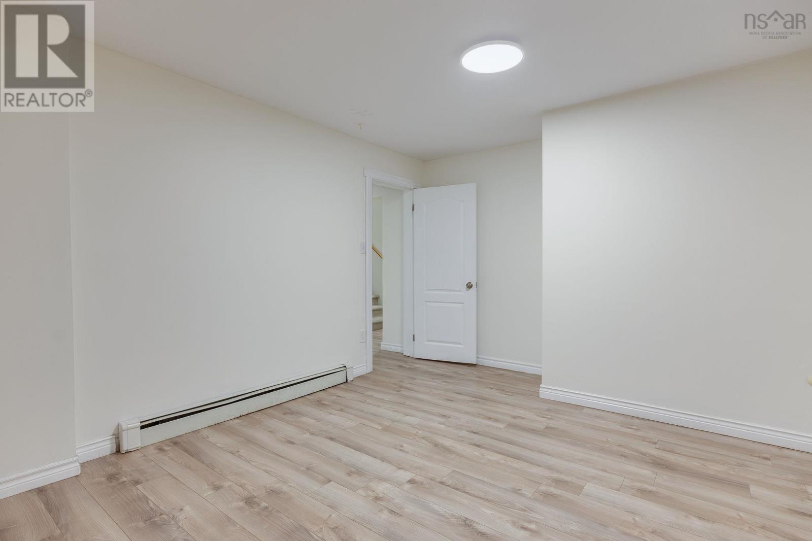 86 Stone Gate Drive Property Photo 36