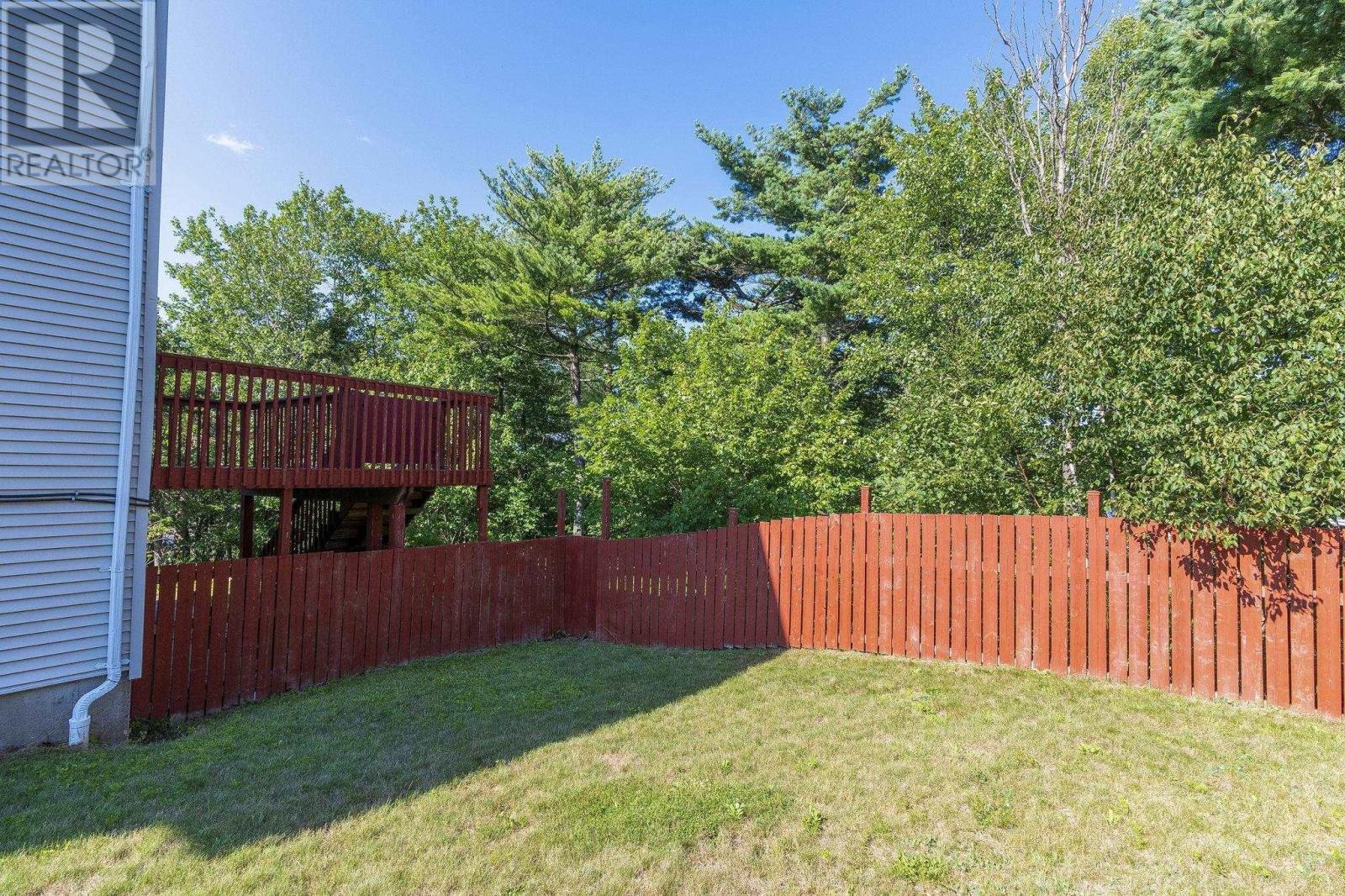 86 Stone Gate Drive Property Photo 43