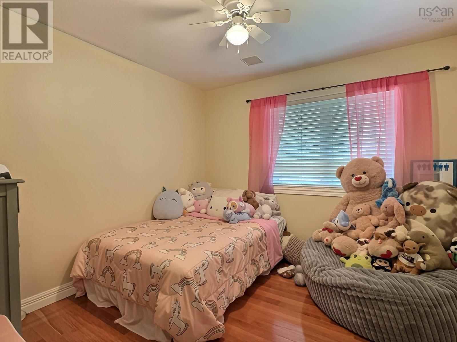 52 Regency Point Drive Property Photo 15