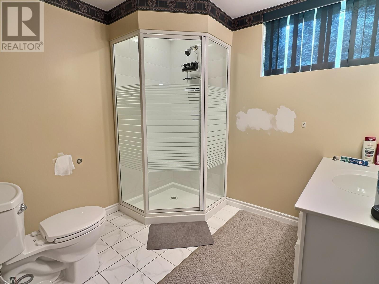 52 Regency Point Drive Property Photo 19
