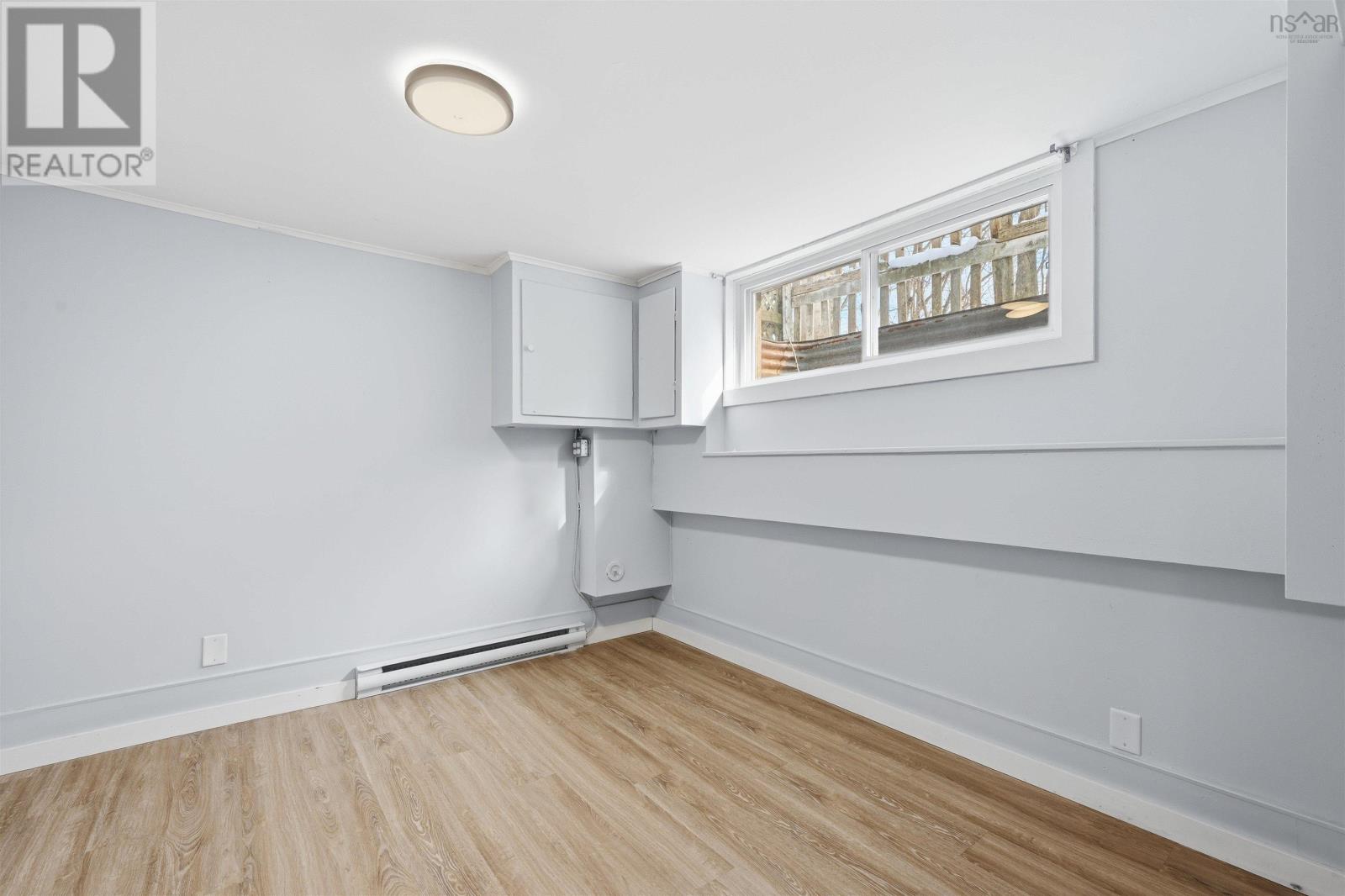 56 Whitman Court Property Photo 37