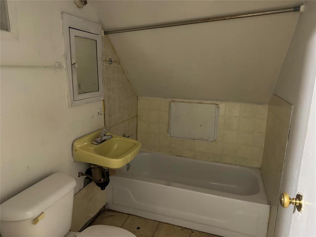 516 Pacific Avenue Property Photo 12