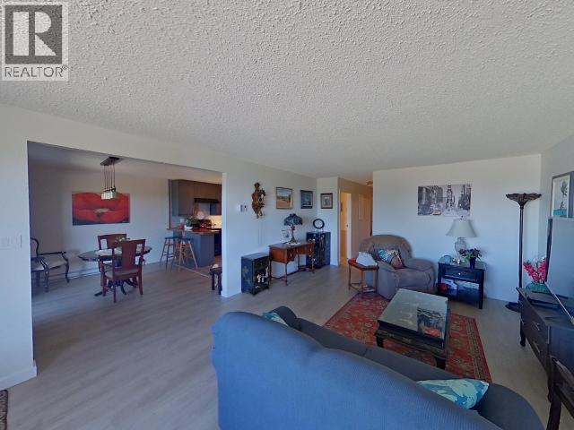 6-4420 Quebec Ave Property Photo 8