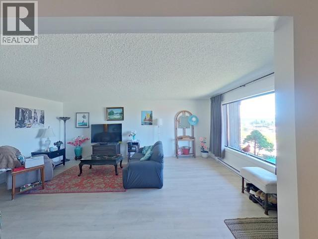 6-4420 Quebec Ave Property Photo 9