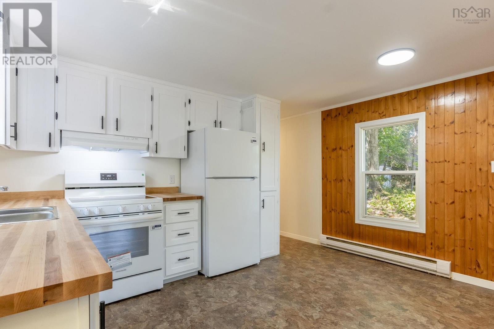 23 Frontier Drive Property Photo 6