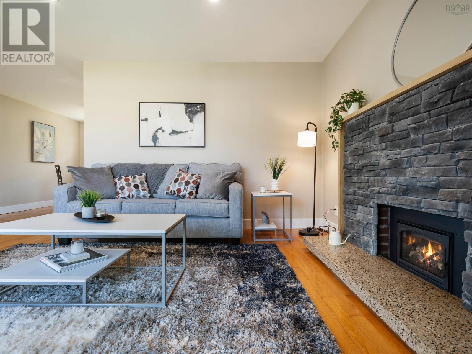 60 Wilmot Street Property Photo 7