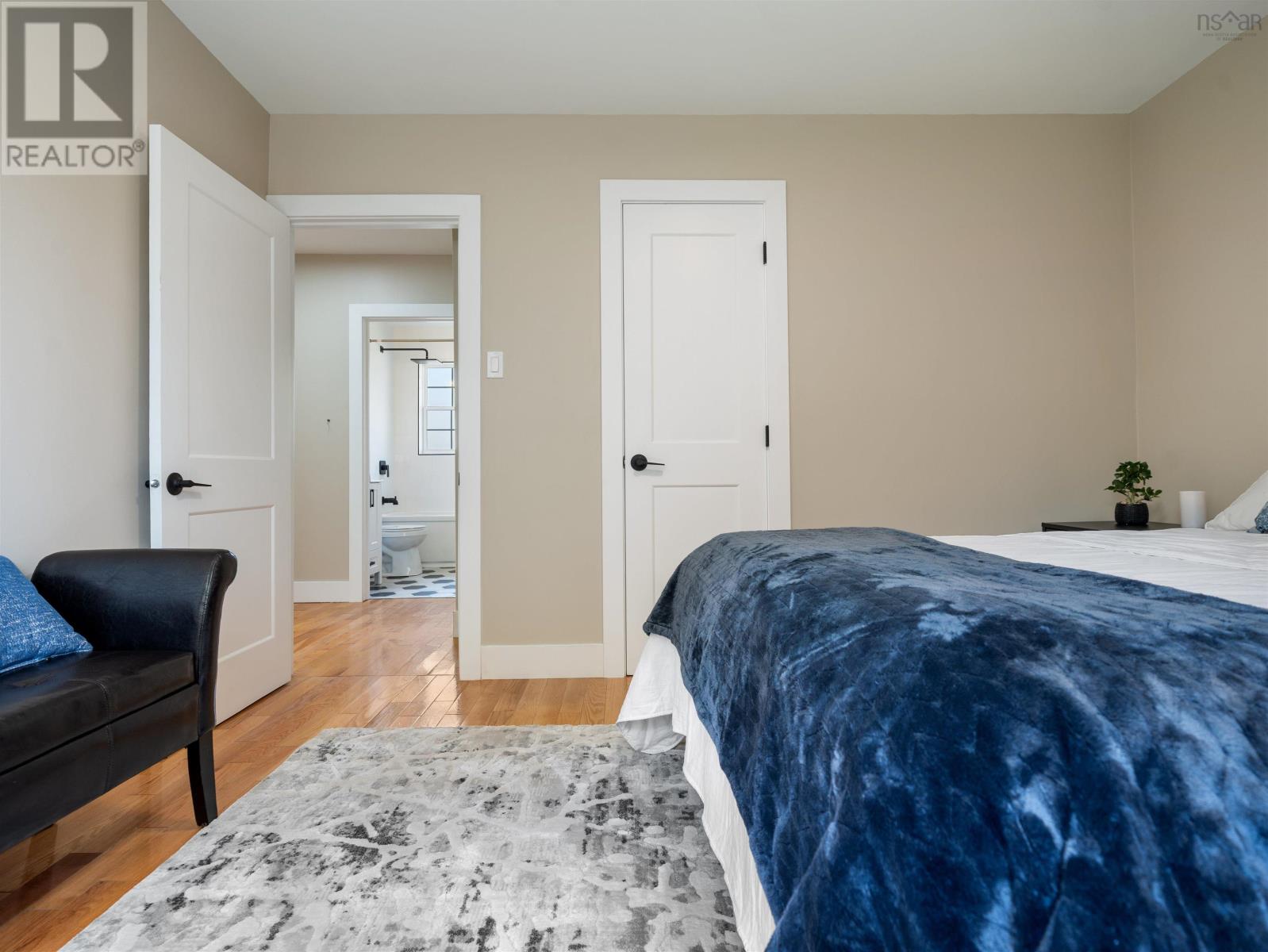 60 Wilmot Street Property Photo 22