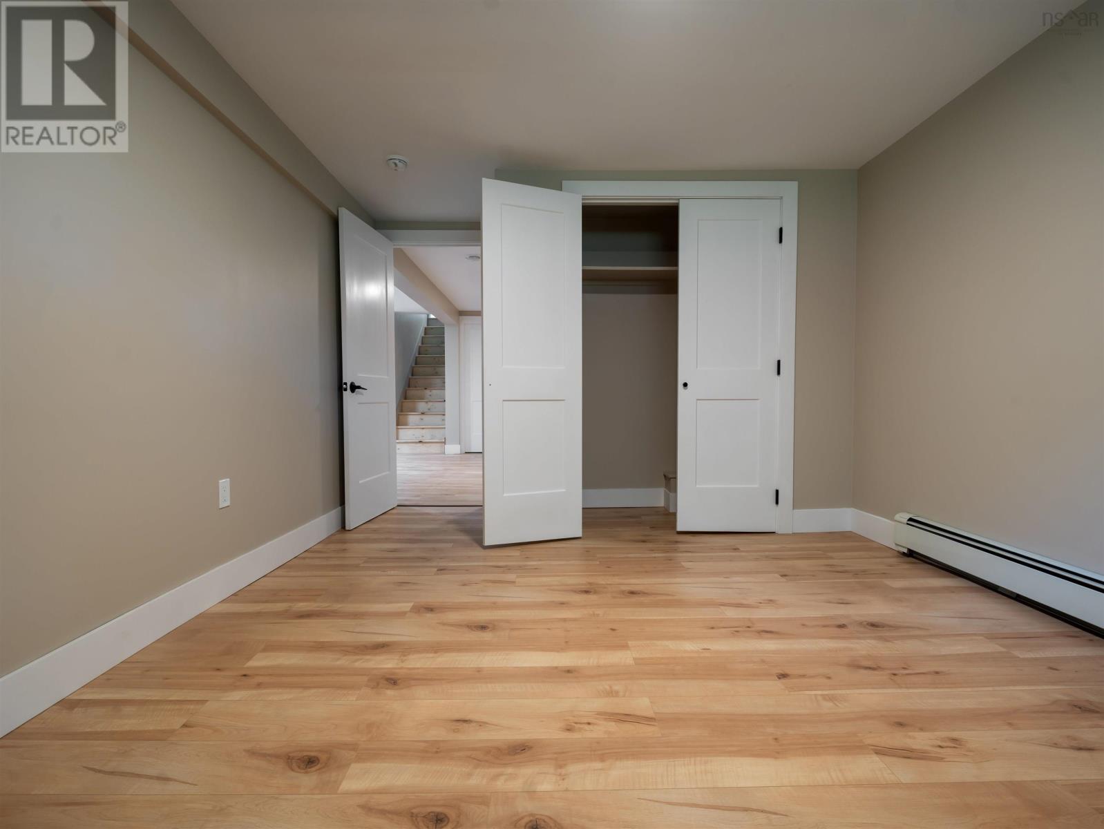 60 Wilmot Street Property Photo 32