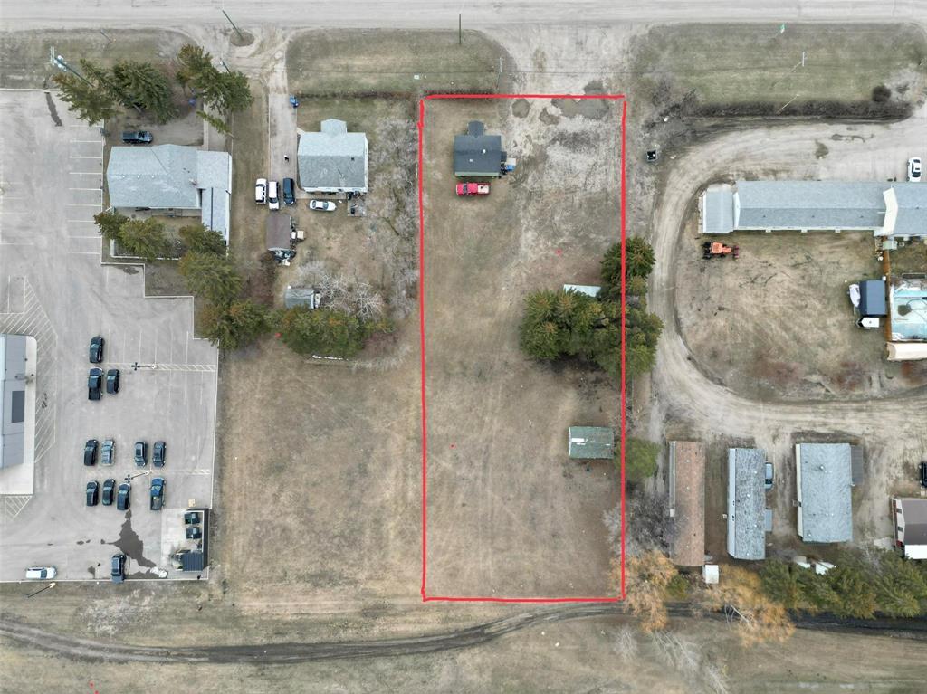 49 Main Street W Property Photo 1