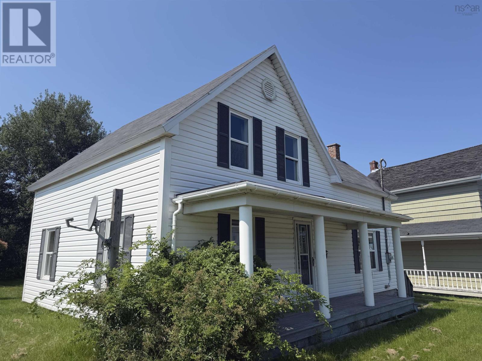 272 King Edward Street