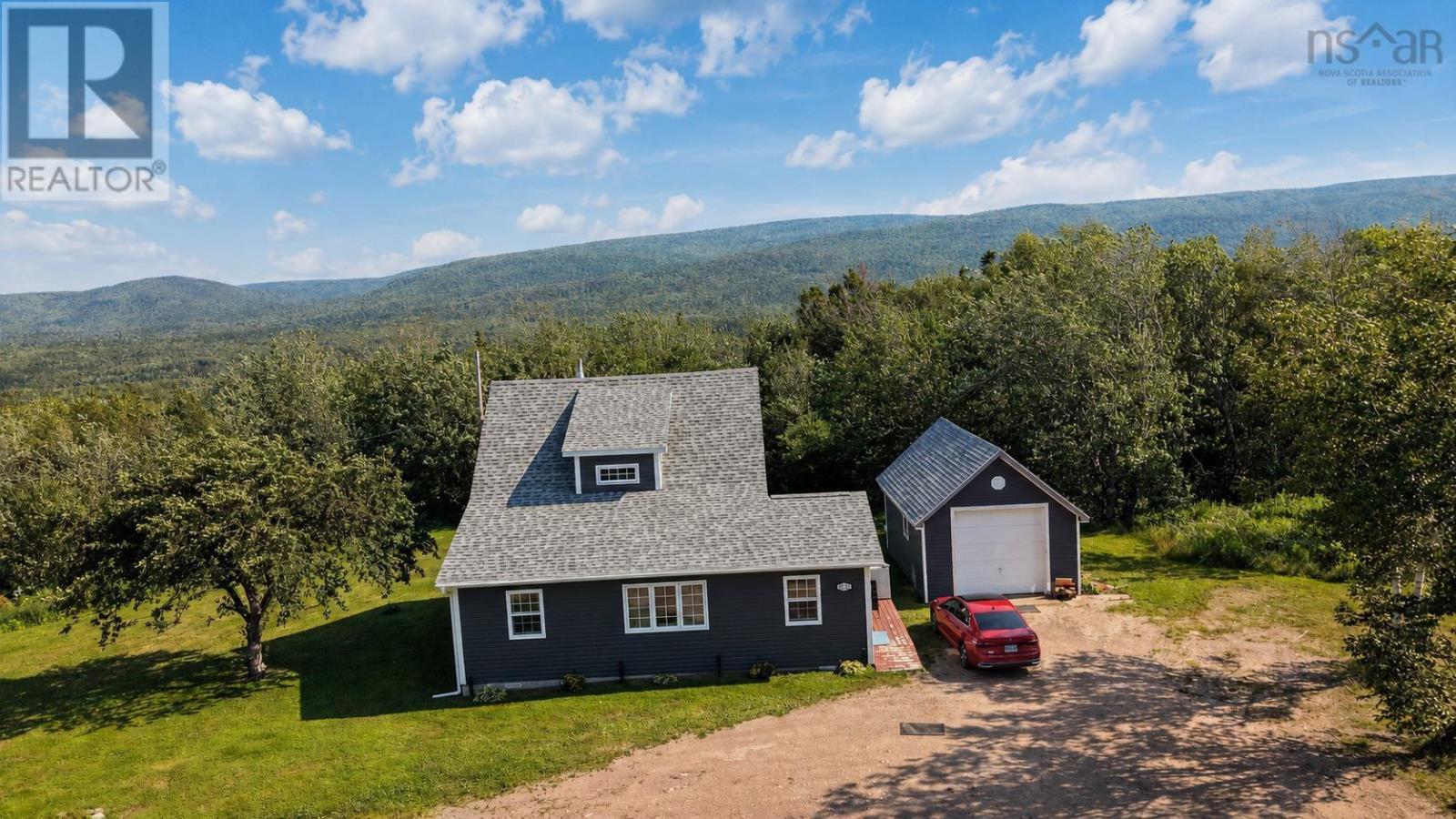 29182 Cabot Trail Property Photo 33