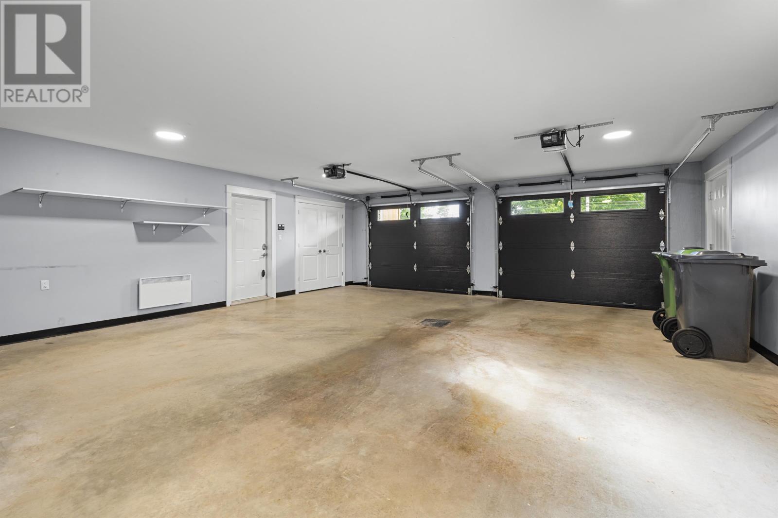 129 Royalty Road Property Photo 20