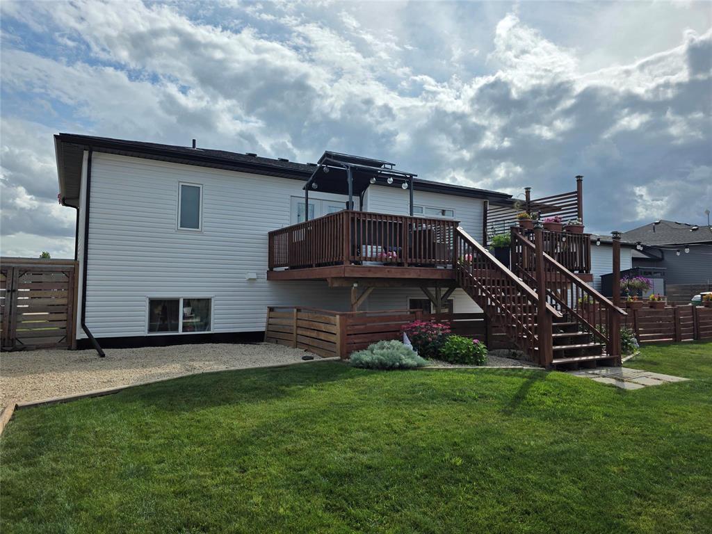 34 King Bay Property Photo 38