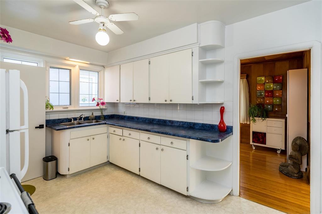 227 Academy Road Property Photo 7