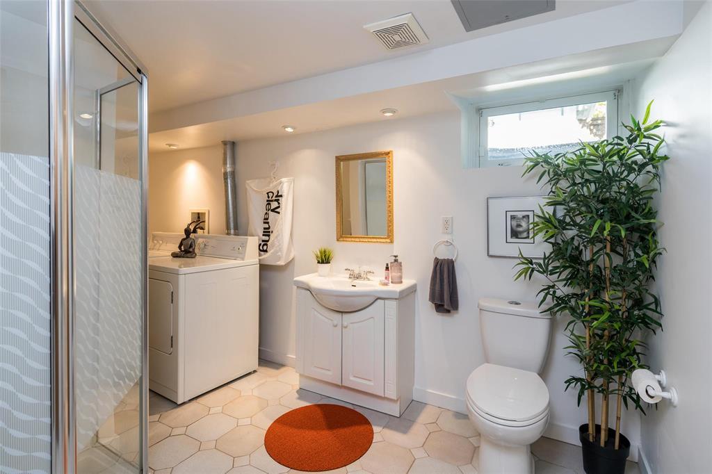 227 Academy Road Property Photo 28