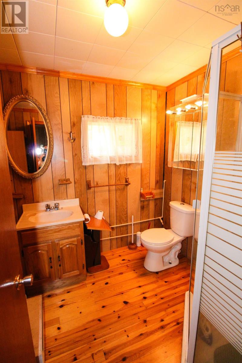 507 Turner Point Drive Property Photo 7
