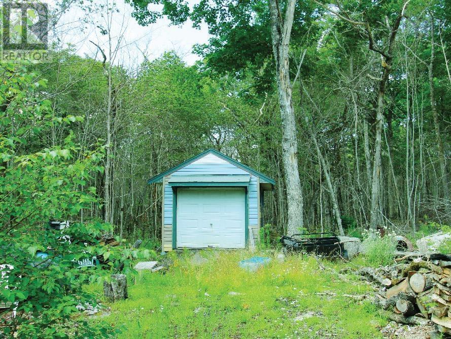 507 Turner Point Drive Property Photo 13