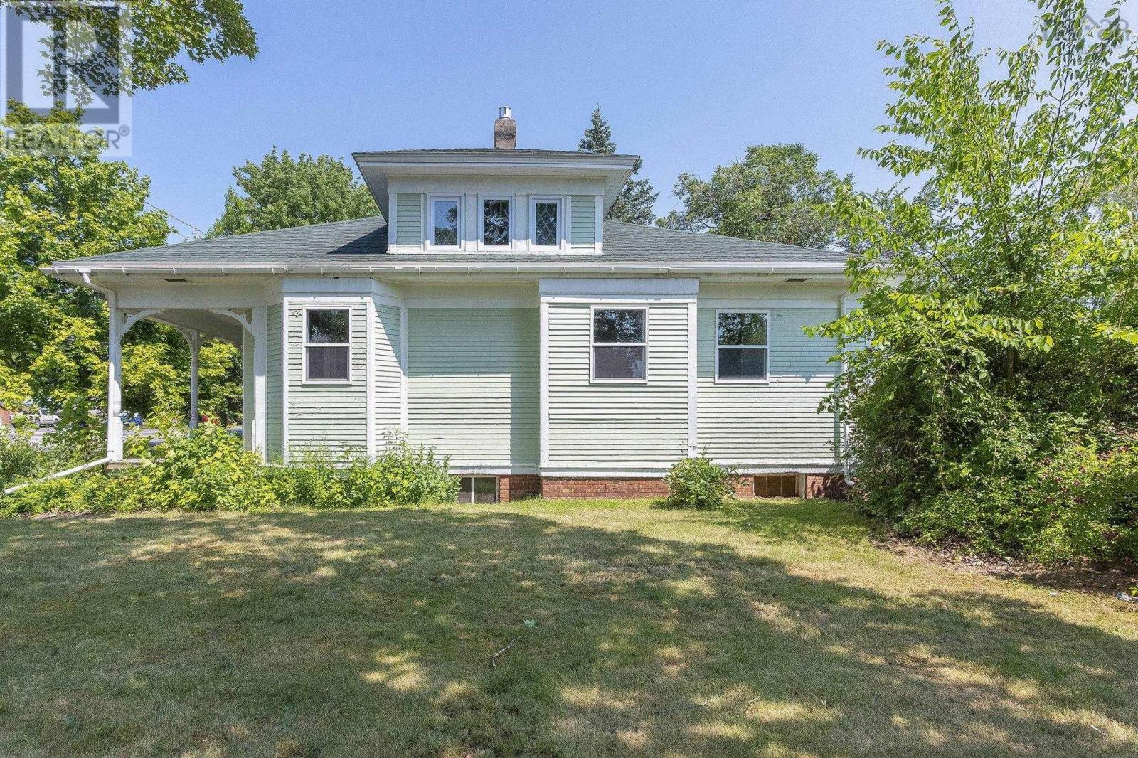 366 Main Street Property Photo 47