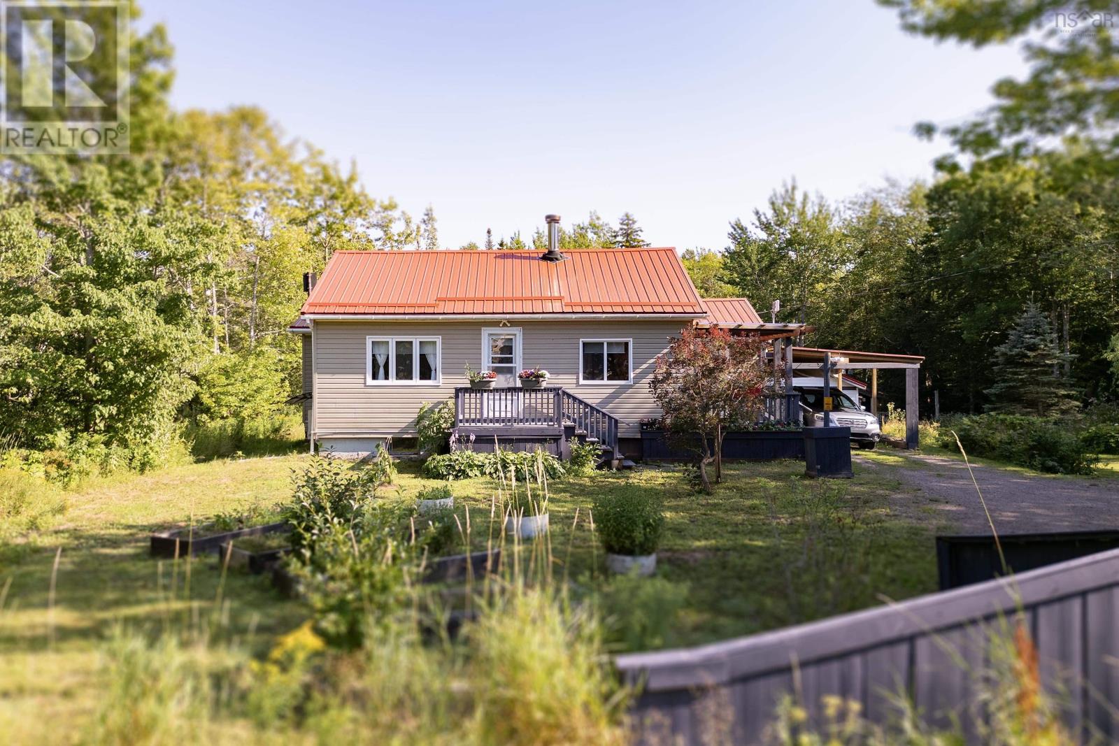 224 Highway 366 Property Photo 1