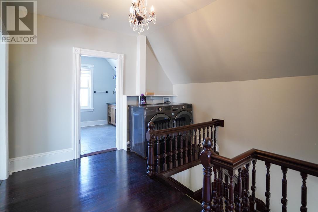 250-252 Central Street Property Photo 17