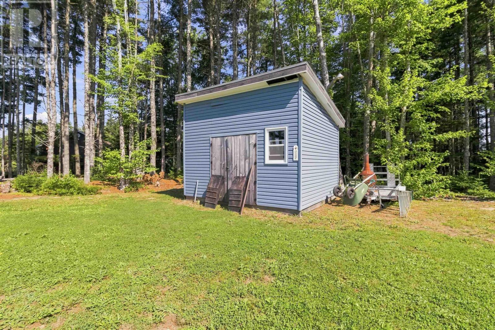 13 Nick Drive Property Photo 4