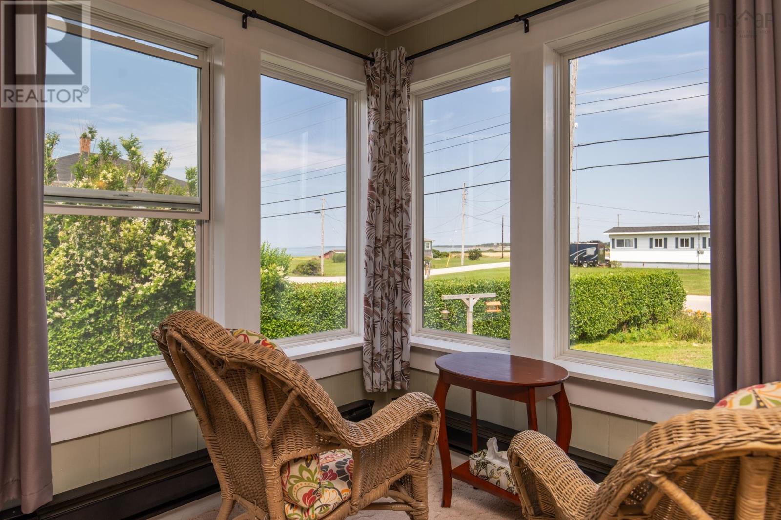 3304 Main Shore Road Property Photo 22