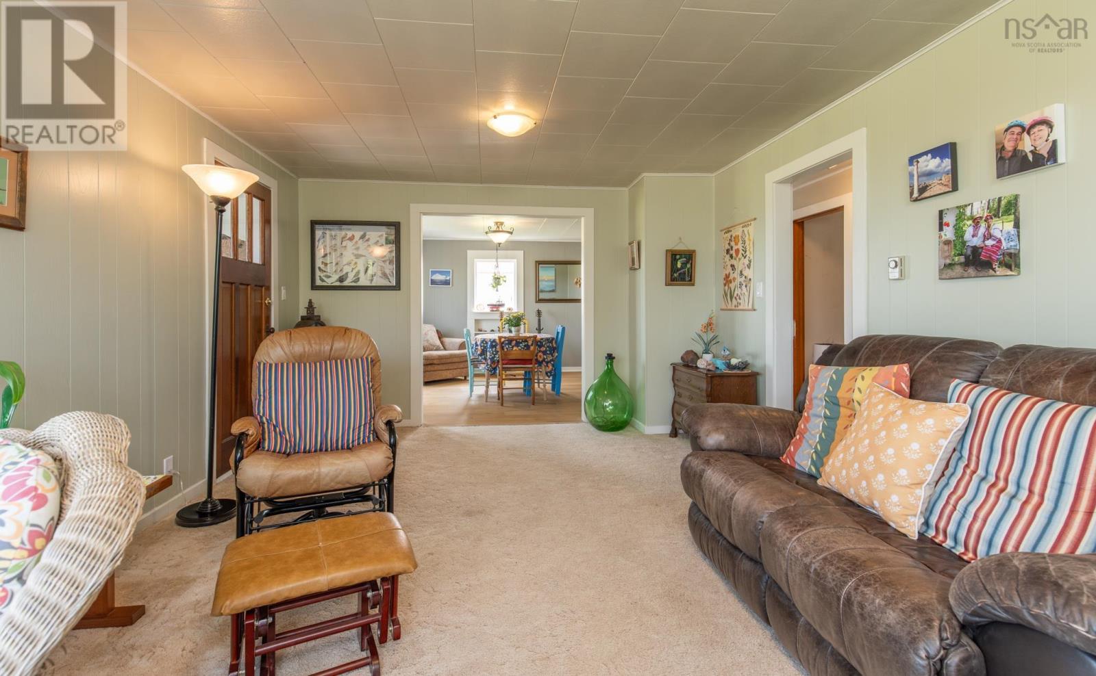 3304 Main Shore Road Property Photo 23