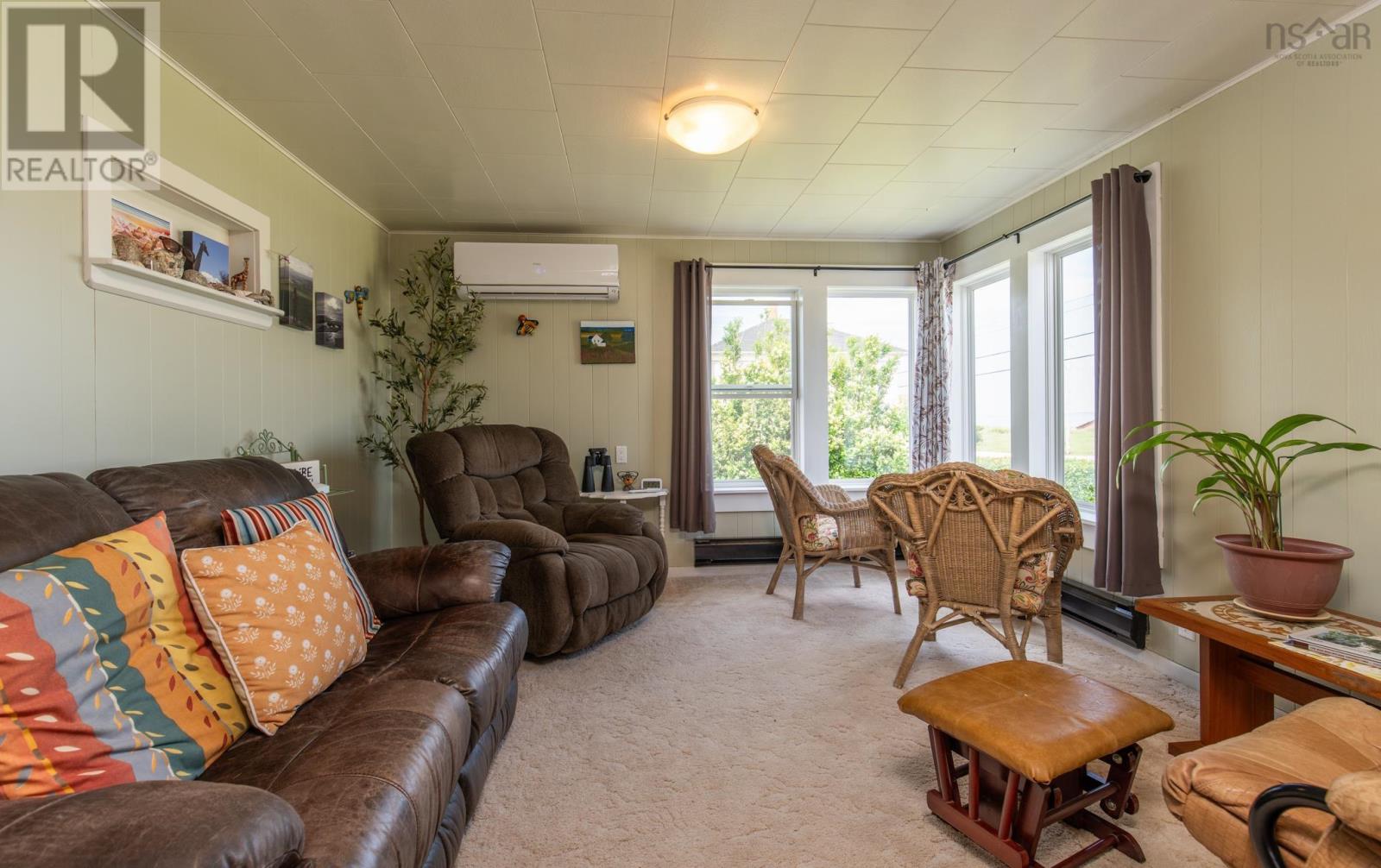 3304 Main Shore Road Property Photo 25
