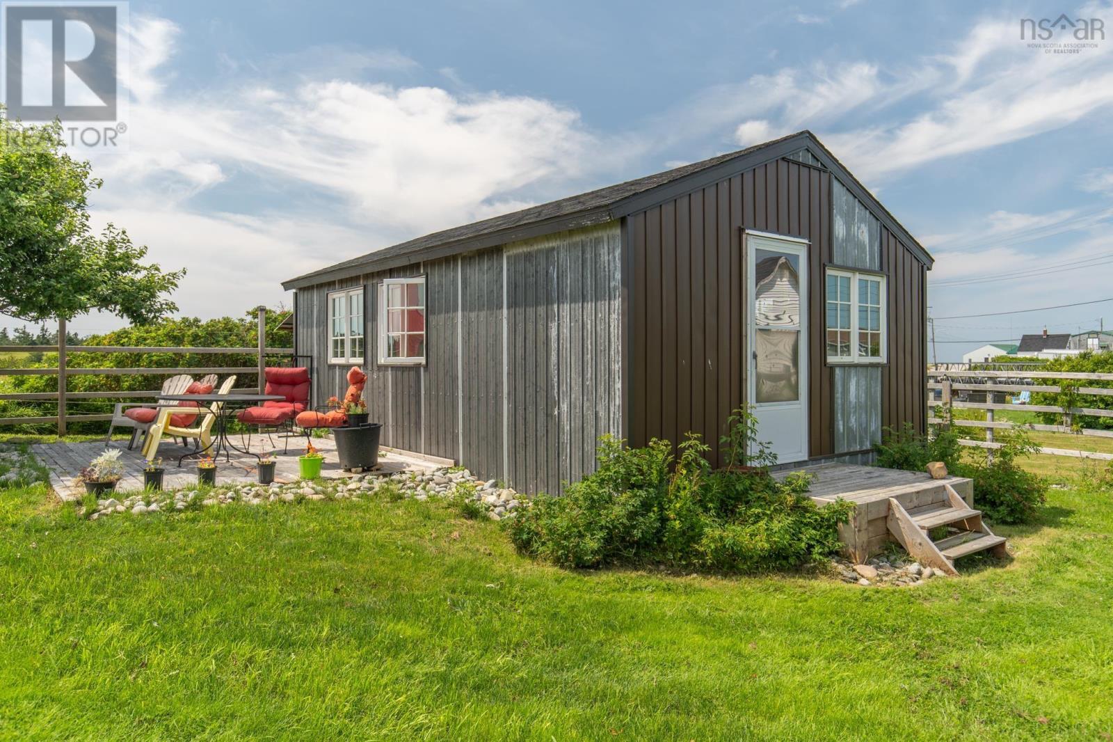 3304 Main Shore Road Property Photo 35