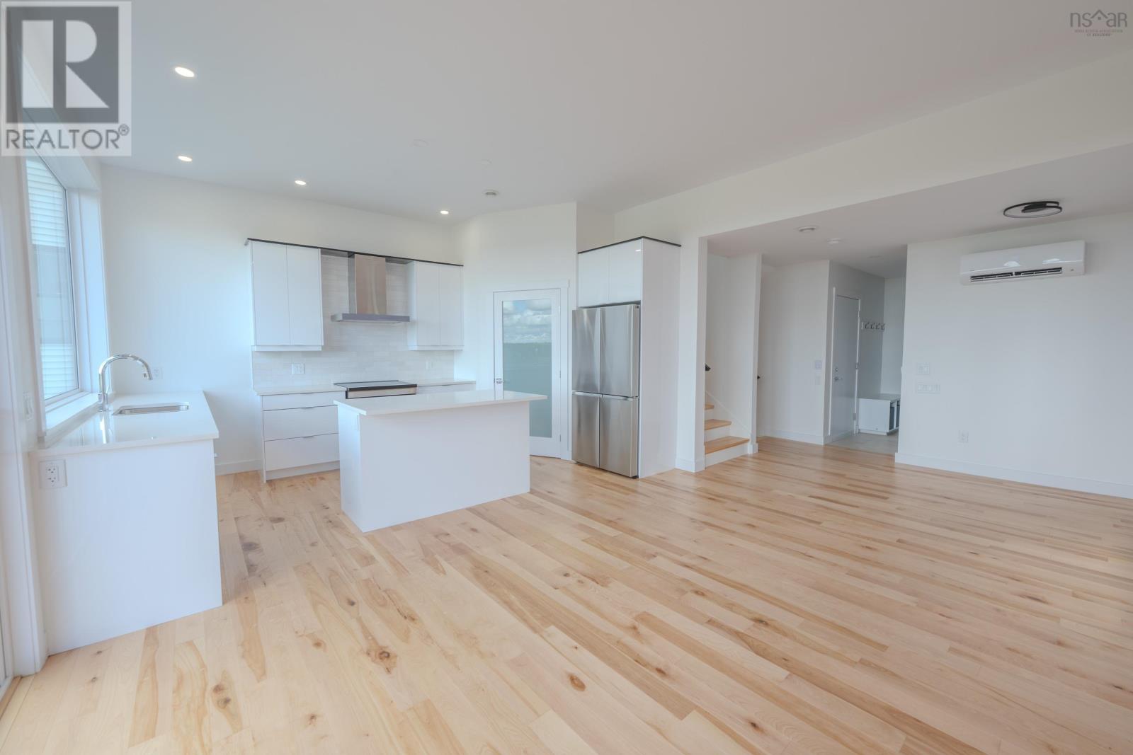 143 Brunello Boulevard Property Photo 9