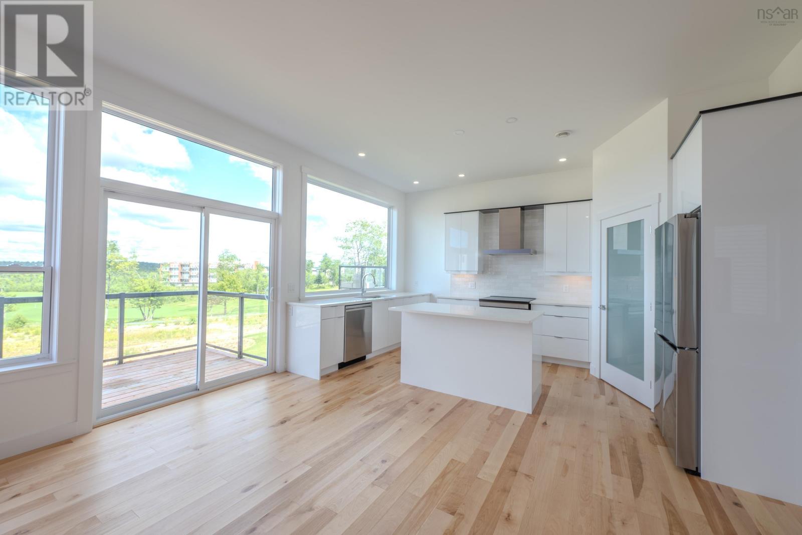 143 Brunello Boulevard Property Photo 10