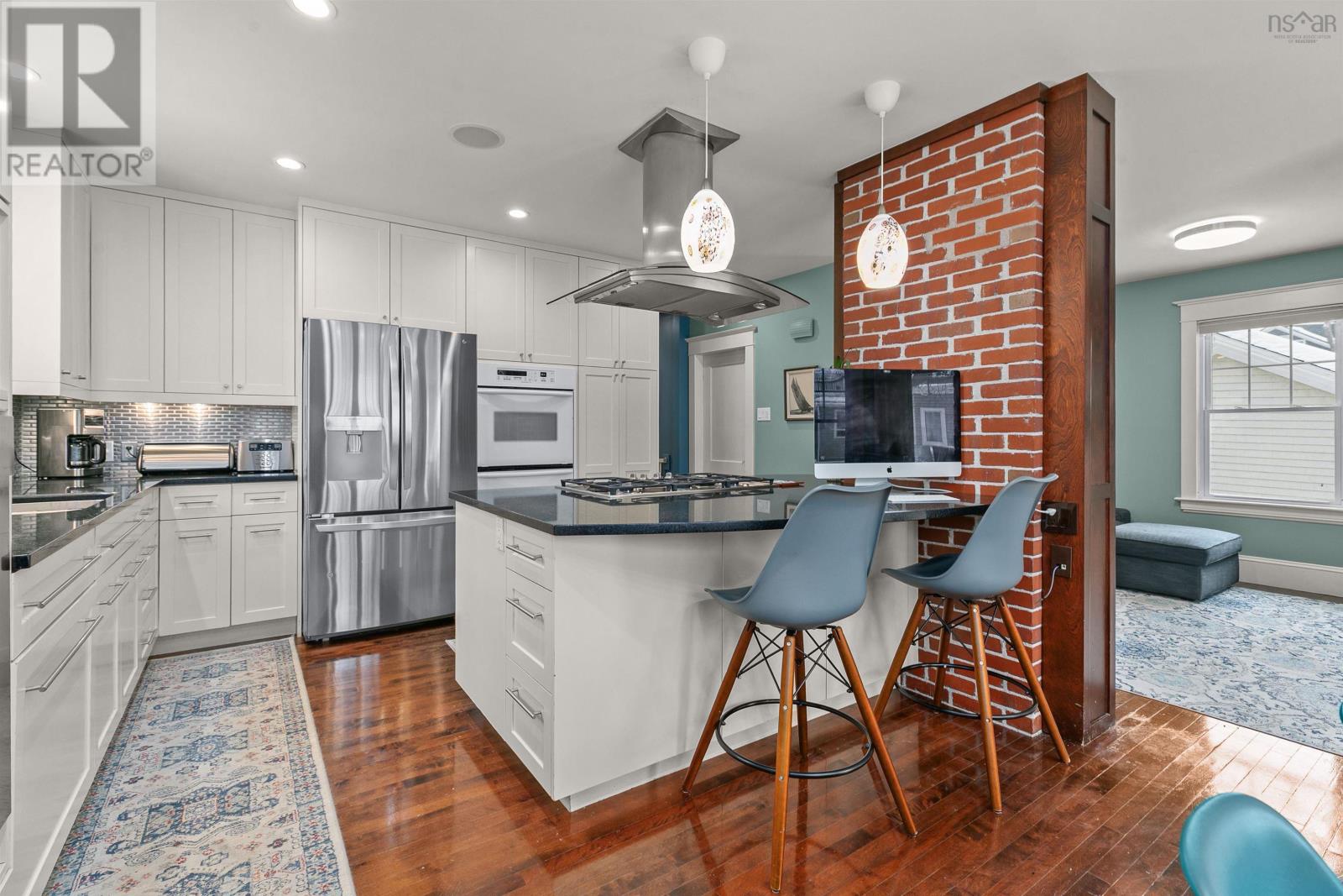 1777 Cambridge Street Property Photo 18