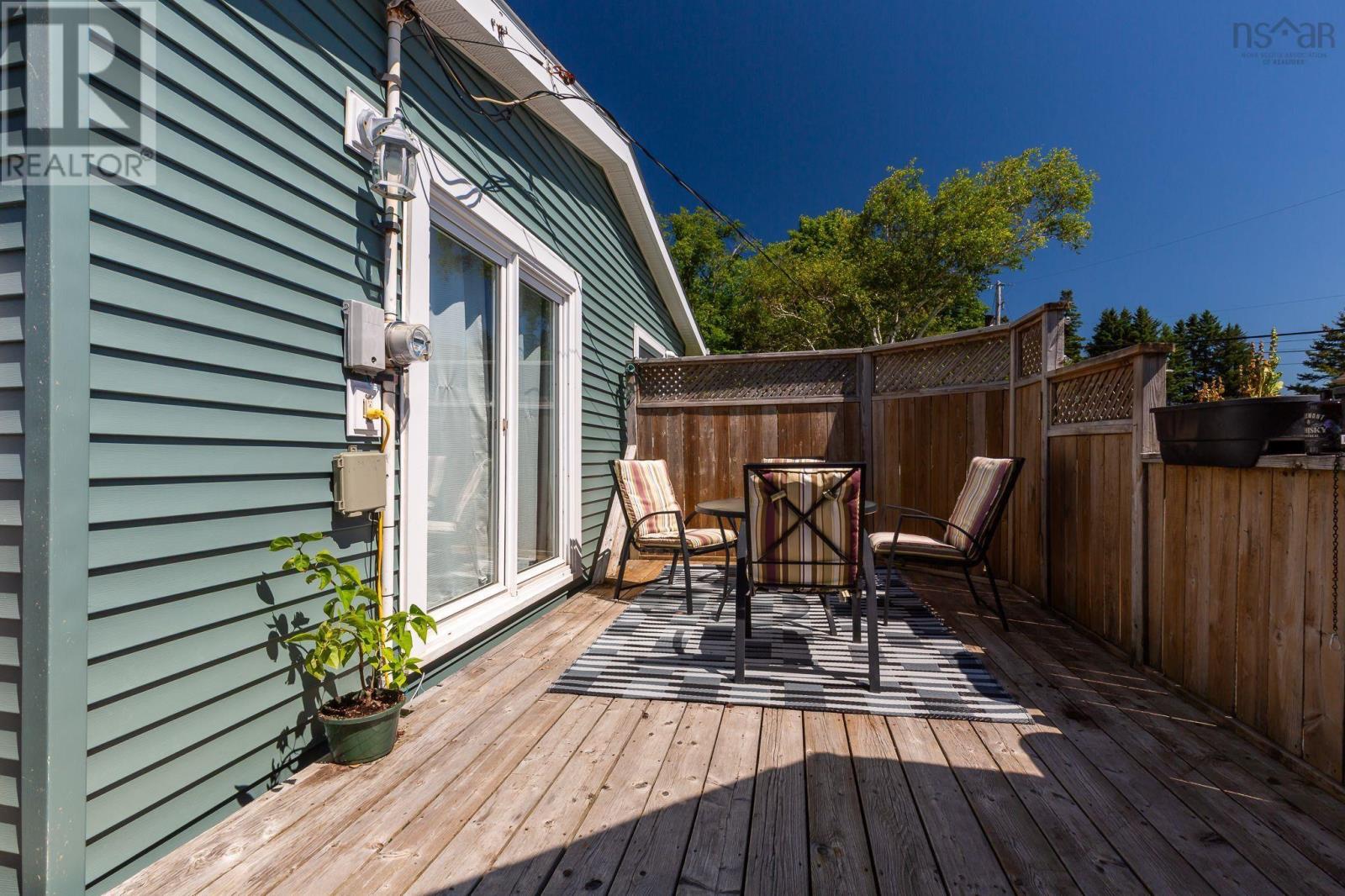 5 Brown Street Property Photo 24