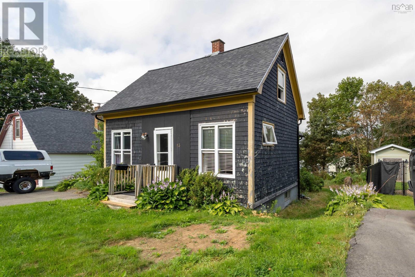 13 Central Street Property Photo 1