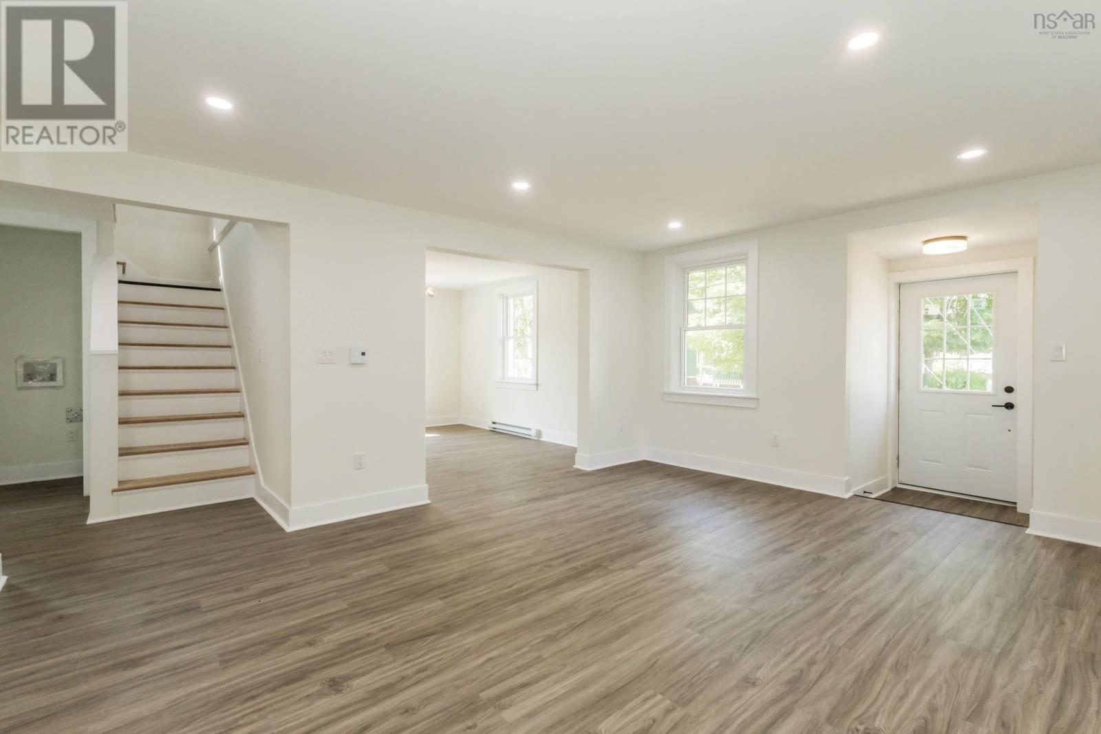 155 Wiley Avenue Property Photo 15