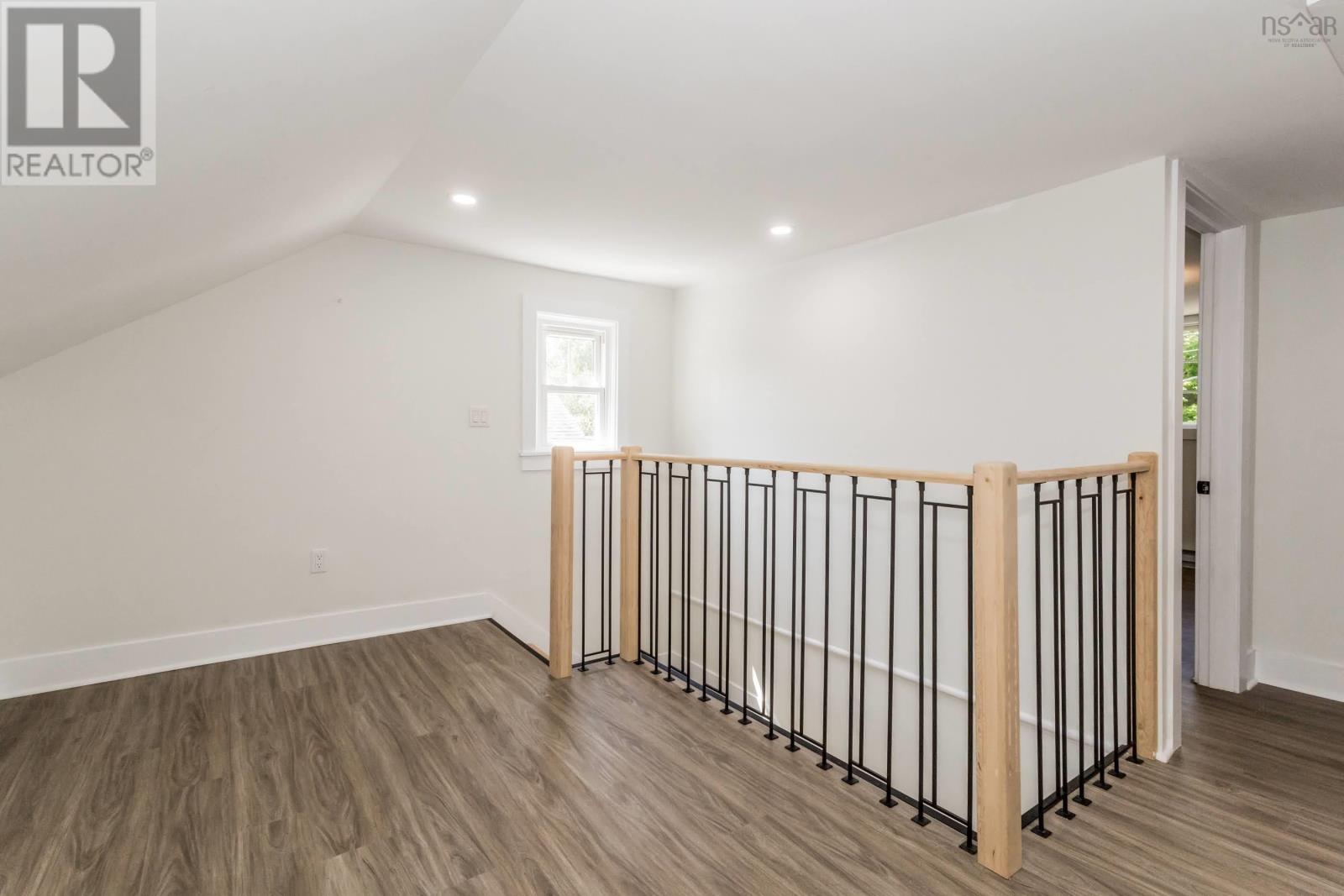 155 Wiley Avenue Property Photo 26