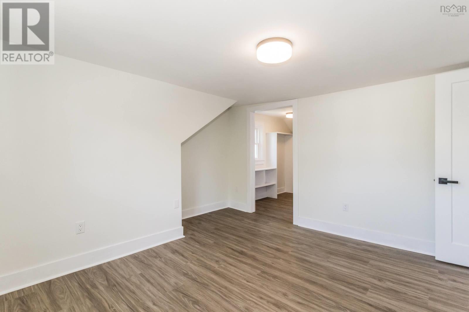 155 Wiley Avenue Property Photo 30