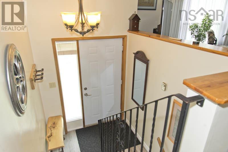 1027 Marie Crescent Property Photo 14