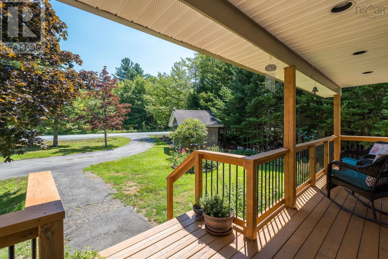 60 Lylewood Drive Property Photo 3
