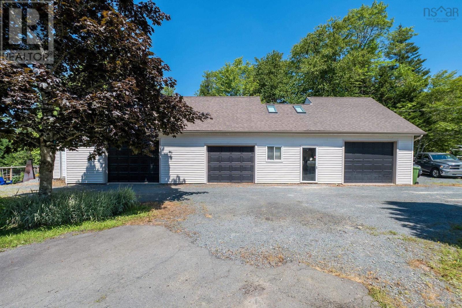 60 Lylewood Drive Property Photo 35