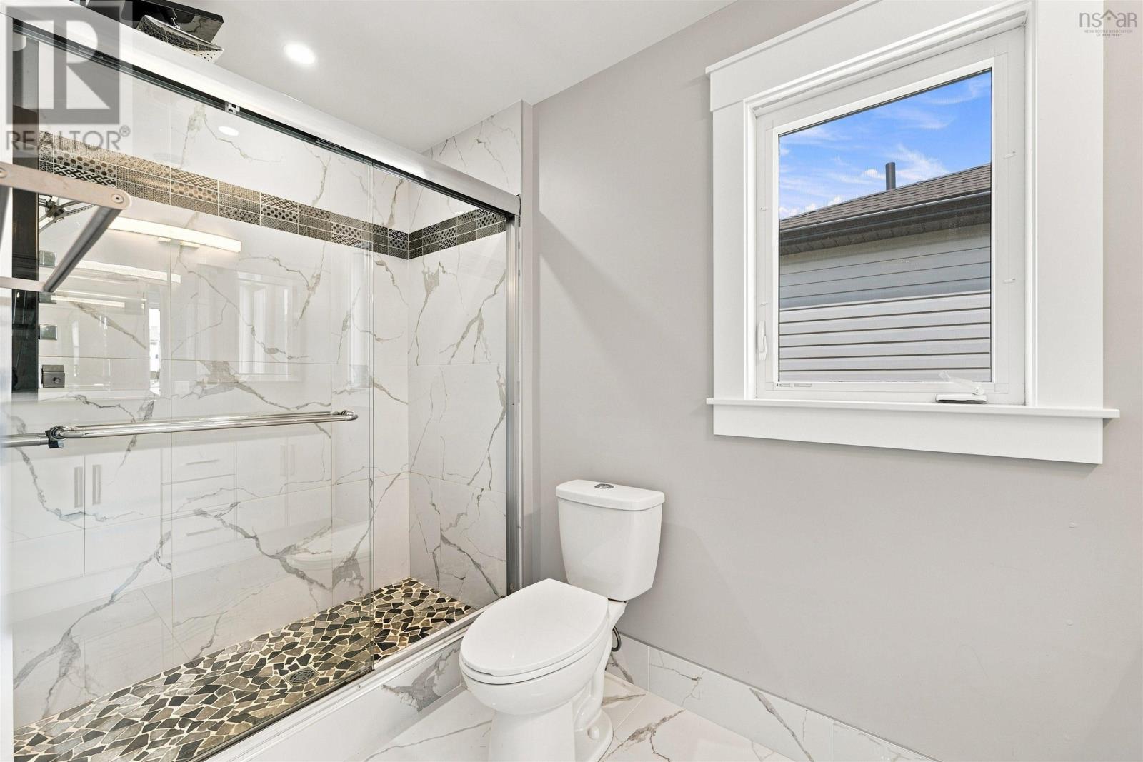 46 Grenoble Court Property Photo 33