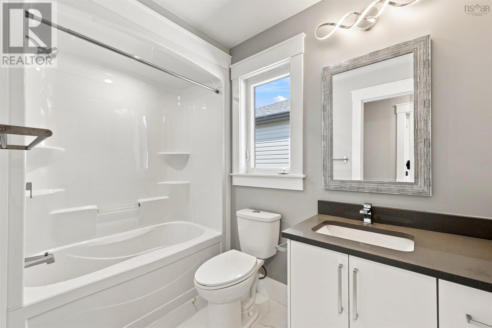 46 Grenoble Court Property Photo 36