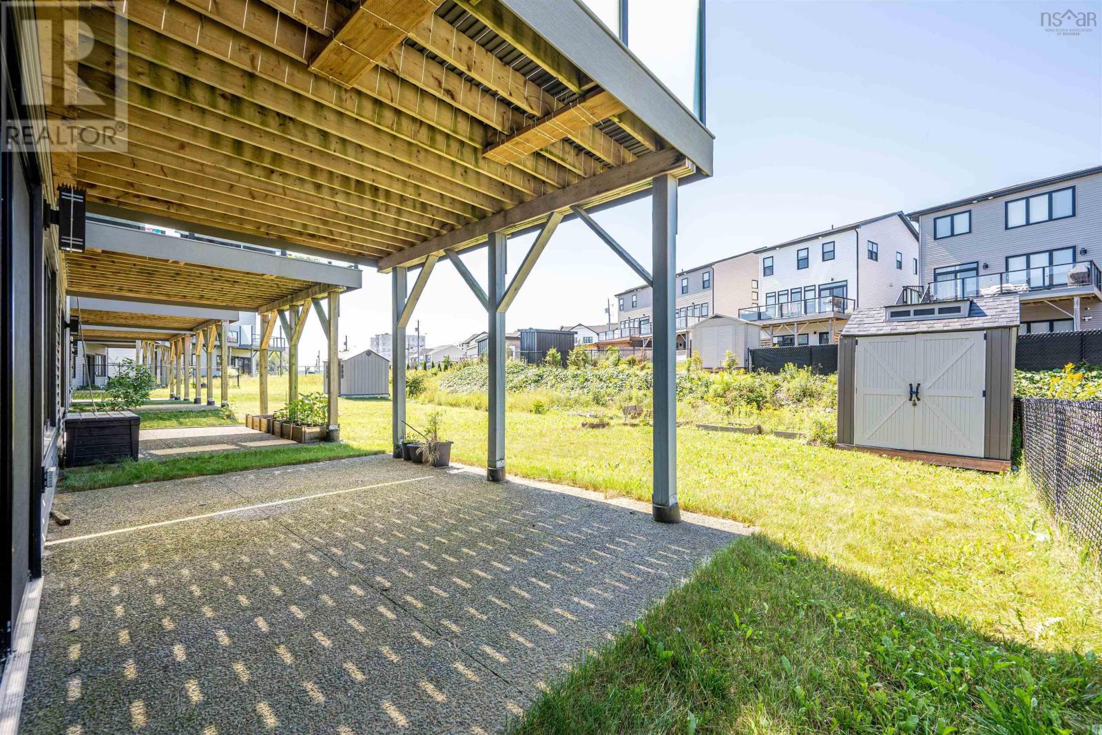 46 Grenoble Court Property Photo 45