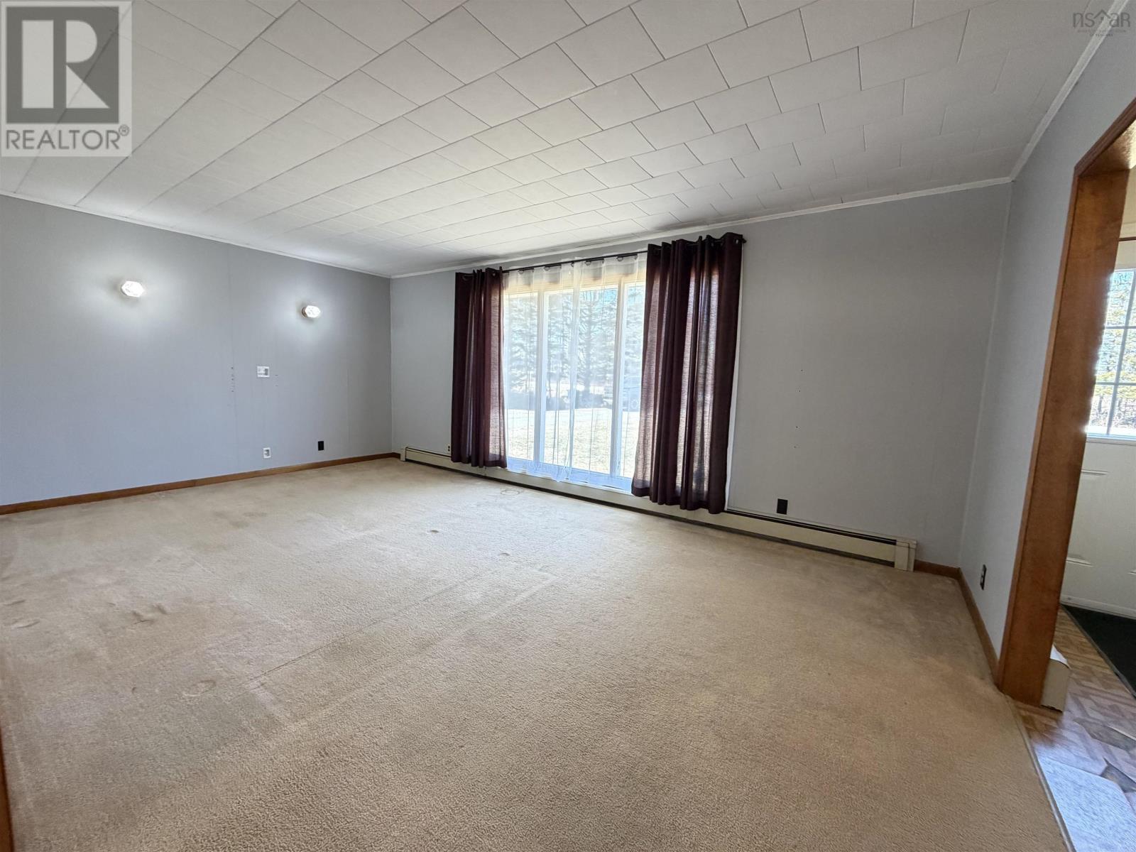 23596 Highway 7 Property Photo 13