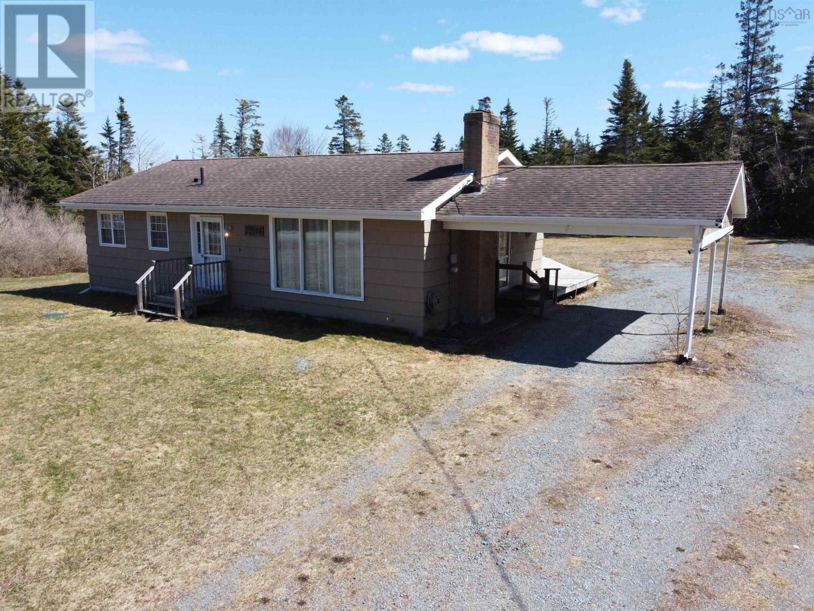 23596 Highway 7 Property Photo 47